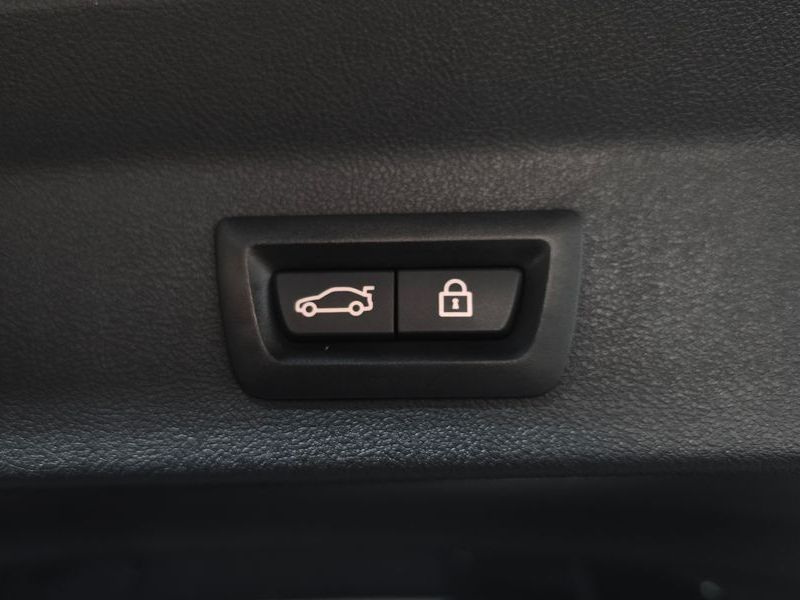 2021 BMW X3 xDrive 30e M sports Online Exclusive Edition photo 20