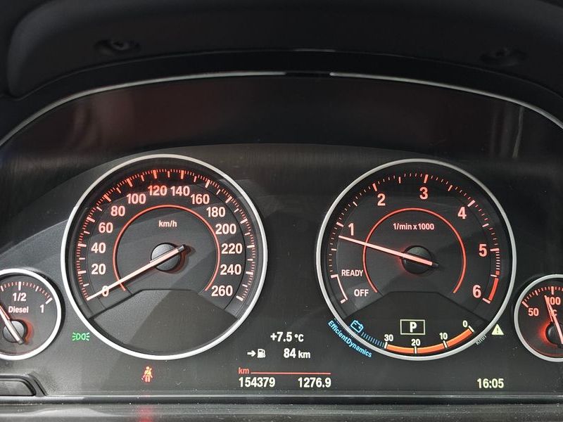 2014 BMW 3 Series 320d Touring M Performence photo 8