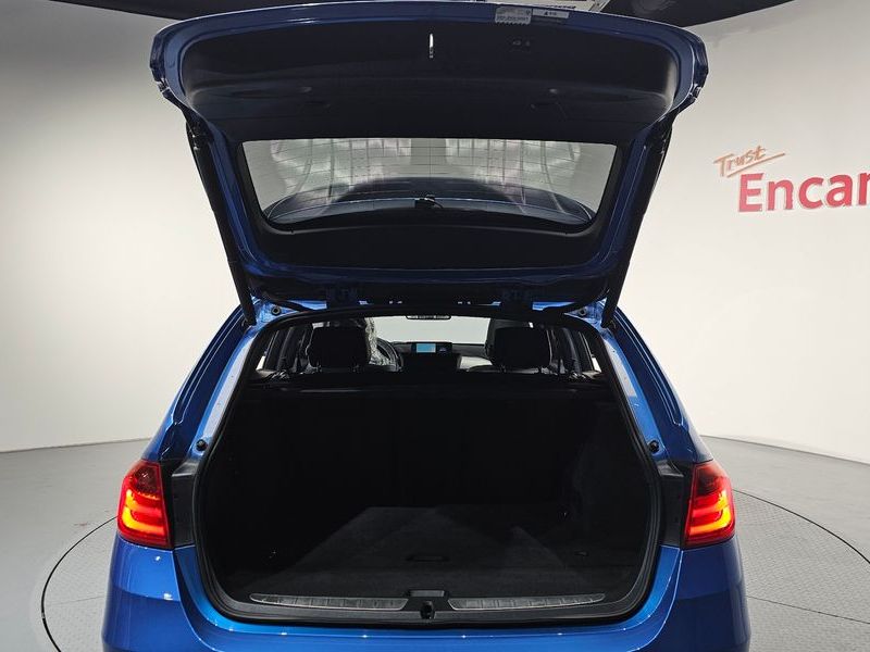 2014 BMW 3 Series 320d Touring M Performence photo 20
