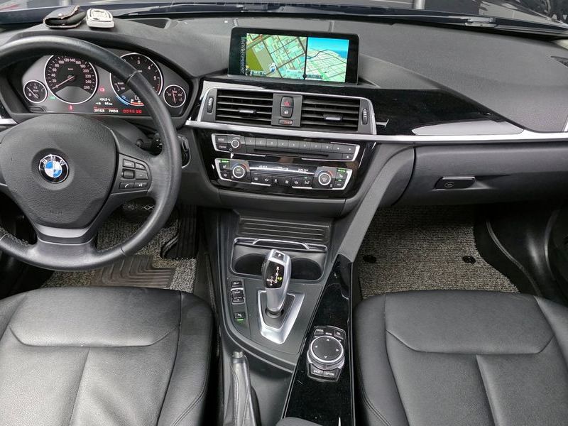 2016 BMW 3 Series 320d photo 7
