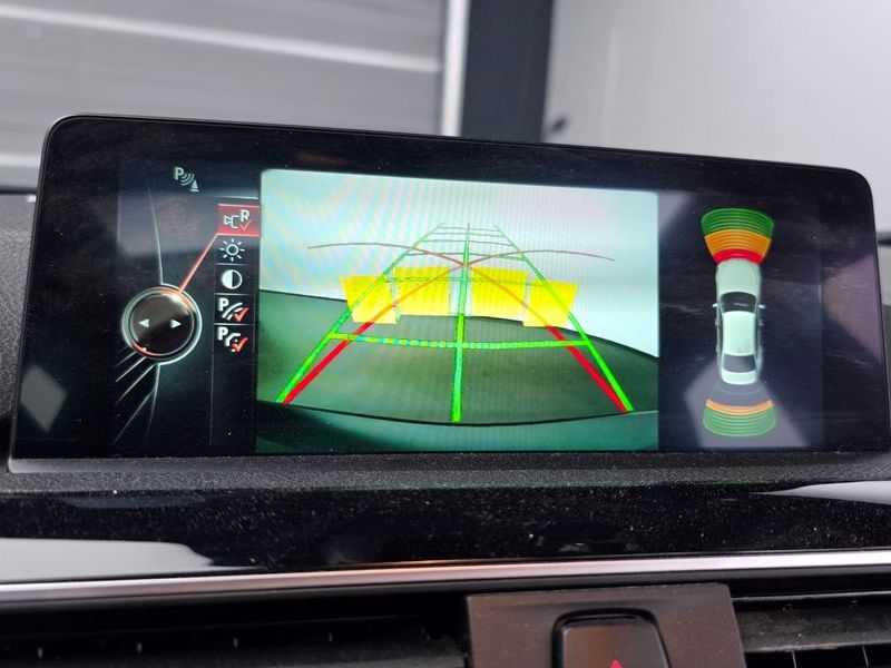 2016 BMW 3 Series 320d photo 17
