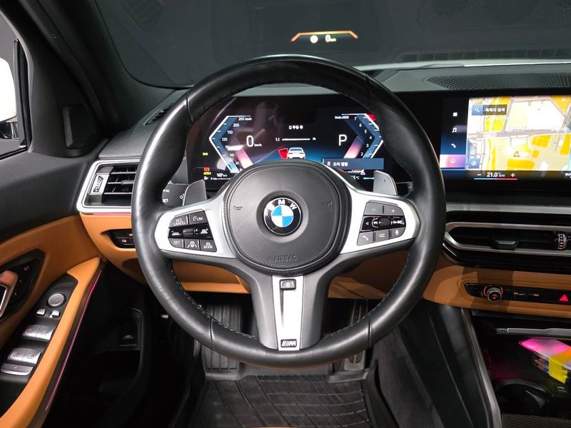 2023 BMW 3 Series 320i M Sport photo 13