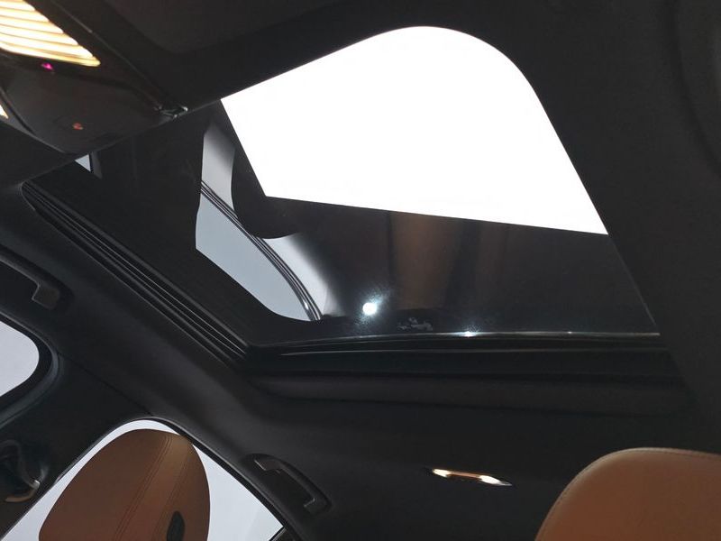 2023 BMW 3 Series 320i M Sport photo 19
