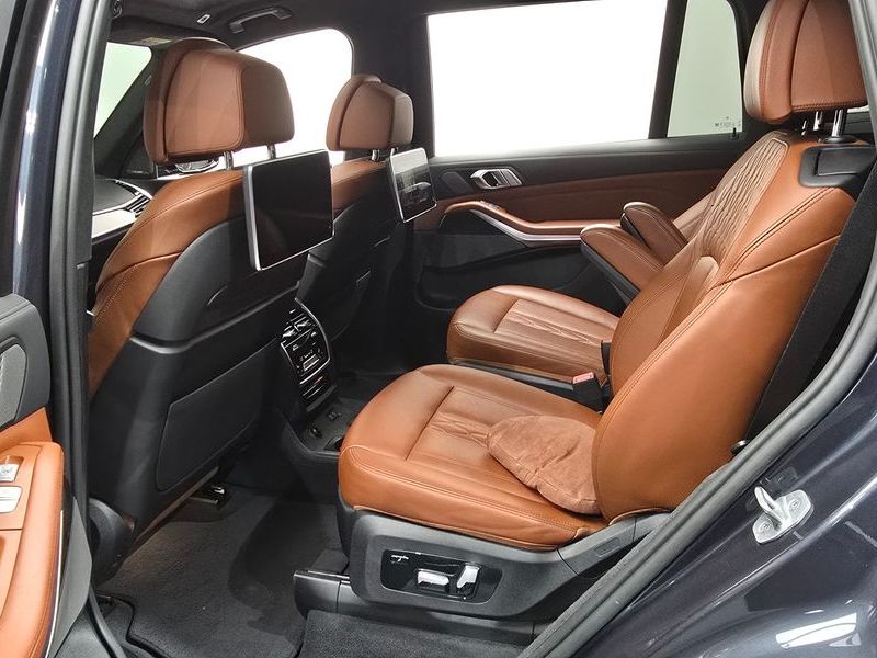 2021 BMW X7 xDrive 40d M Sport 6STR photo 26