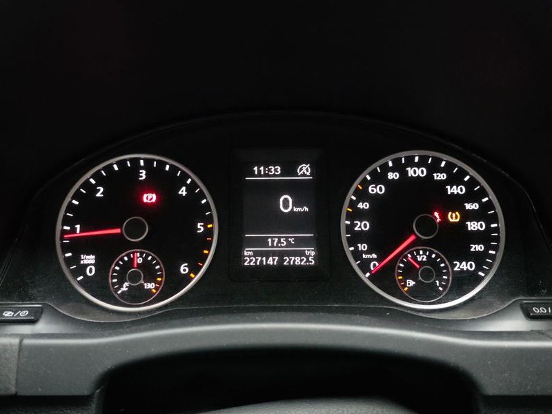 2016 Volkswagen Tiguan 2.0 TDI Comfort 5N photo 8