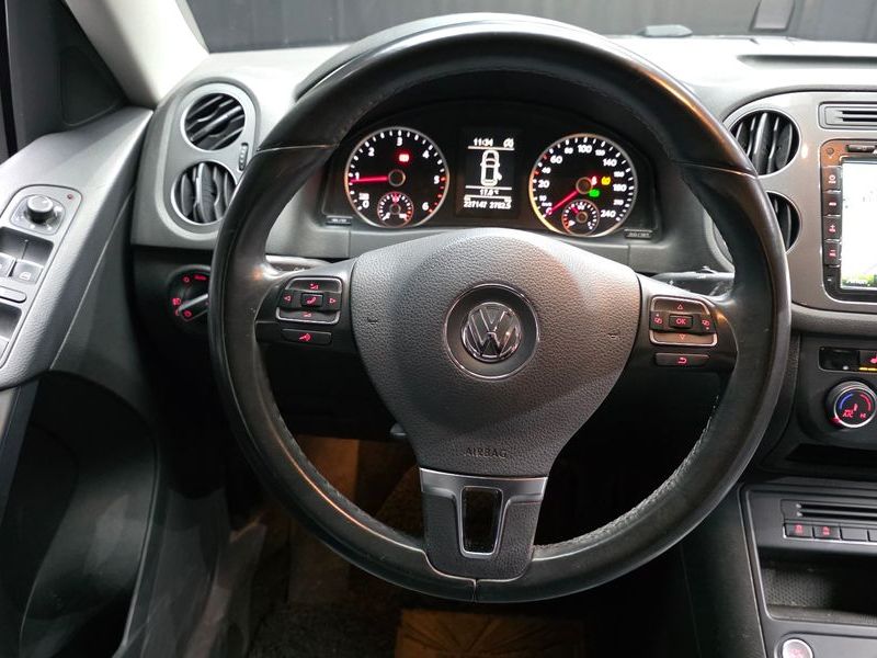 2016 Volkswagen Tiguan 2.0 TDI Comfort 5N photo 13