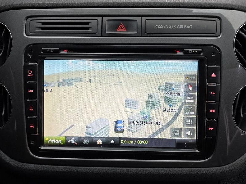 2016 Volkswagen Tiguan 2.0 TDI Comfort 5N photo 14