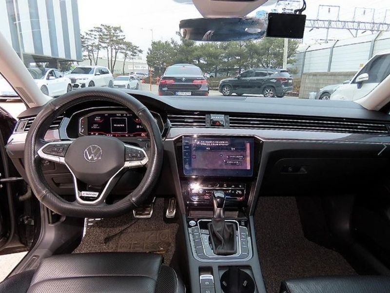 2021 Volkswagen Passat 2.0 TDI 4Motion Prestige photo 7
