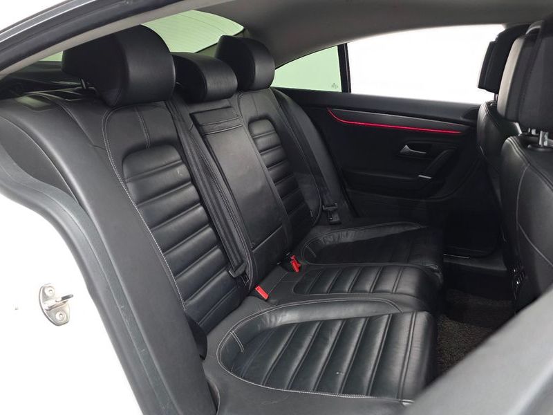 2014 Volkswagen New CC 2.0 TDI BlueMotion photo 12