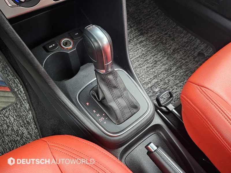 2016 Volkswagen Polo 1.4 TDI R-Line 5th photo 9