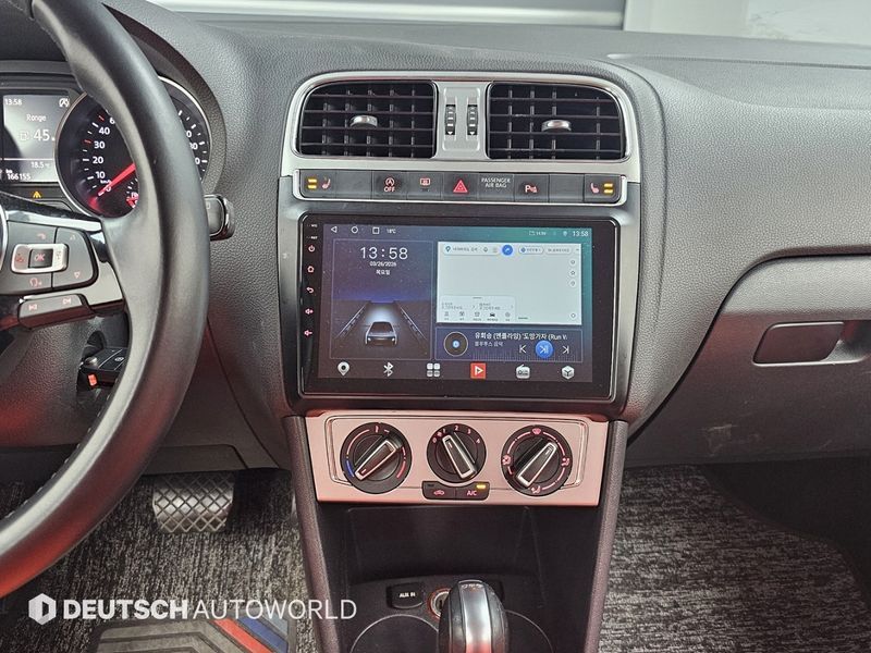 2016 Volkswagen Polo 1.4 TDI R-Line 5th photo 14
