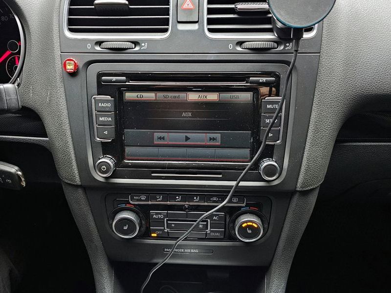 2012 Volkswagen Golf 1.4 TSI photo 14