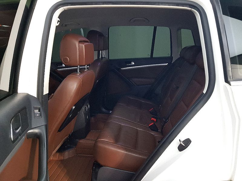 2014 Volkswagen Tiguan 2.0 TDI Comfort 5N photo 11