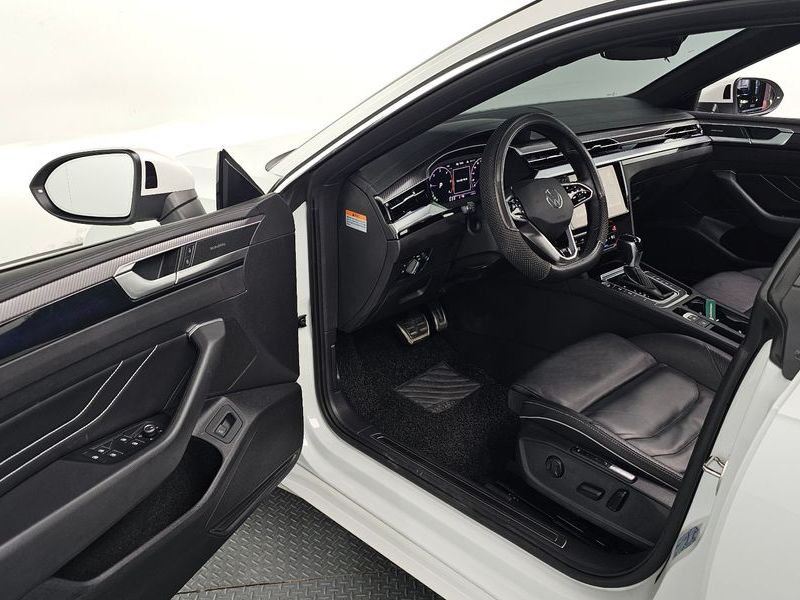 2023 Volkswagen Arteon 2.0 TDI R-LIINE 4Motion photo 11