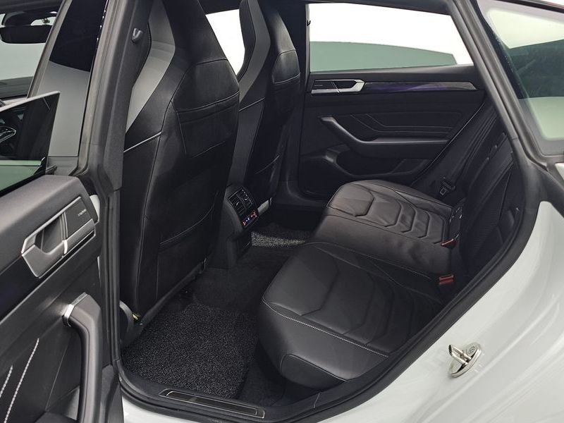 2023 Volkswagen Arteon 2.0 TDI R-LIINE 4Motion photo 12