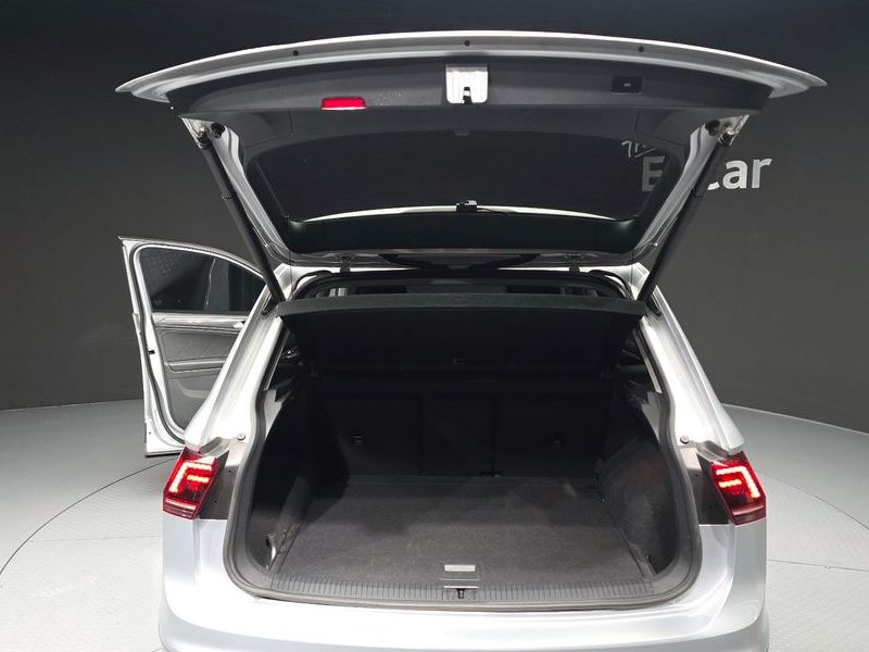 2018 Volkswagen Tiguan 2.0 TDI Premium photo 20