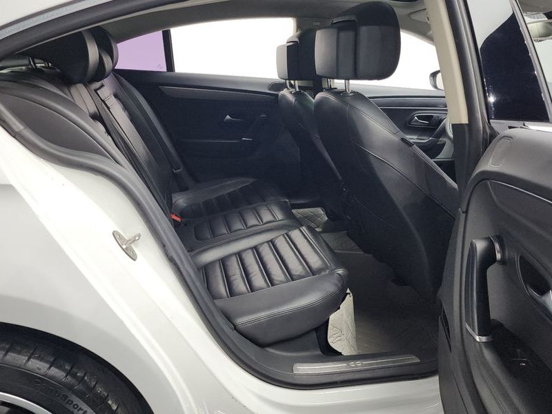 2015 Volkswagen New CC 2.0 TDI BlueMotion 4MOTION photo 12