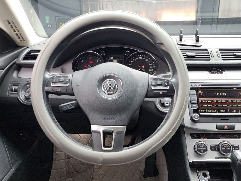 2015 Volkswagen New CC 2.0 TDI BlueMotion 4MOTION photo 13