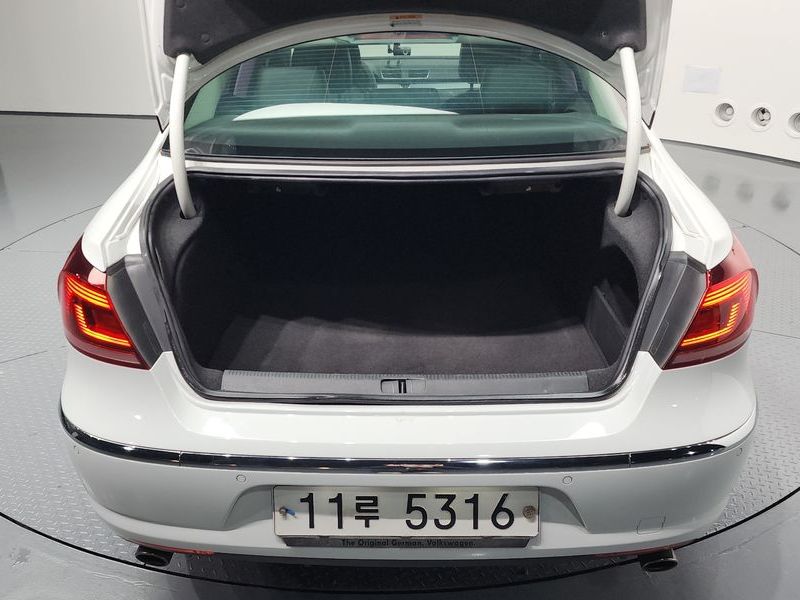 2015 Volkswagen New CC 2.0 TDI BlueMotion 4MOTION photo 20