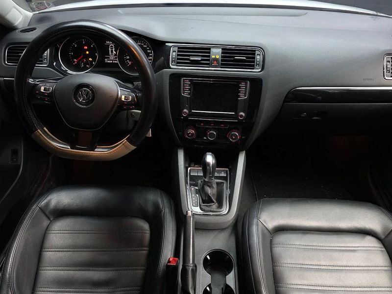 2016 Volkswagen Jetta 2.0 TDI BlueMotion 6th photo 7