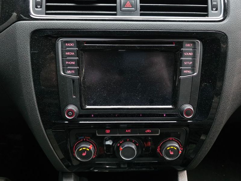 2016 Volkswagen Jetta 2.0 TDI BlueMotion 6th photo 14