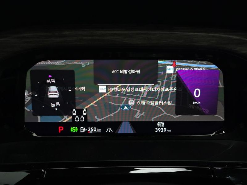 2025 Volkswagen 아틀라스 2.0 TSI R-LINE 6-Seater photo 8