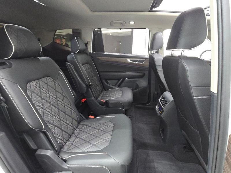 2025 Volkswagen 아틀라스 2.0 TSI R-LINE 6-Seater photo 11