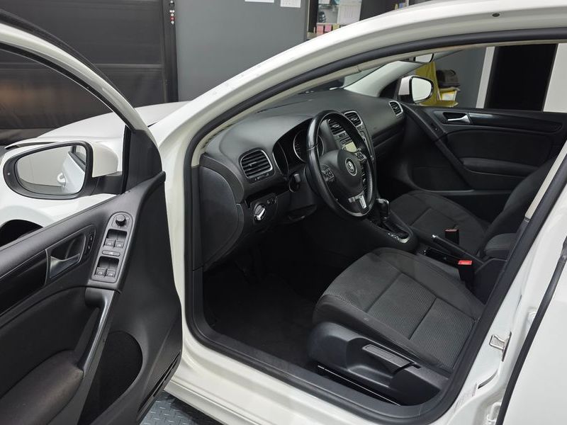 2013 Volkswagen Golf 1.6 TDI Blue Motion StyleEdition photo 10