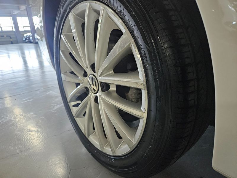 2014 Volkswagen Jetta 2.0 TDI BlueMotion 6th photo 14