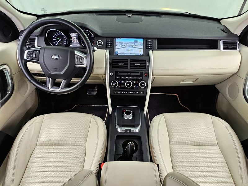 2016 Land Rover Discovery Sport 2.0 TD4 HSE Luxury photo 7
