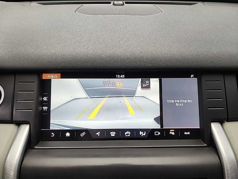 2017 Land Rover Discovery Sport 2.0 TD4 SE photo 15