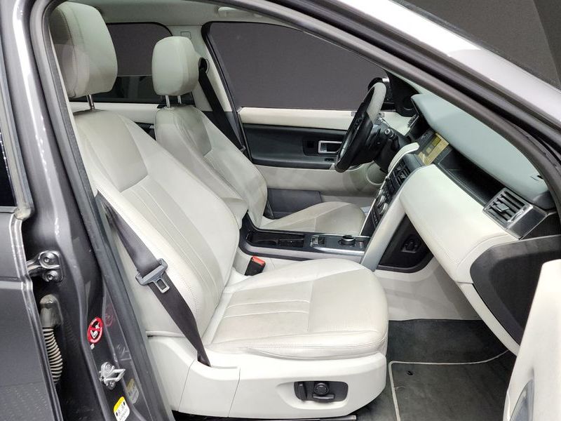 2019 Land Rover Discovery Sport 2.0 TD4 SE (150PS) photo 11