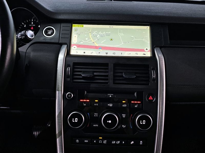 2018 Land Rover Discovery Sport 2.0 TD4 SE (150PS) photo 14