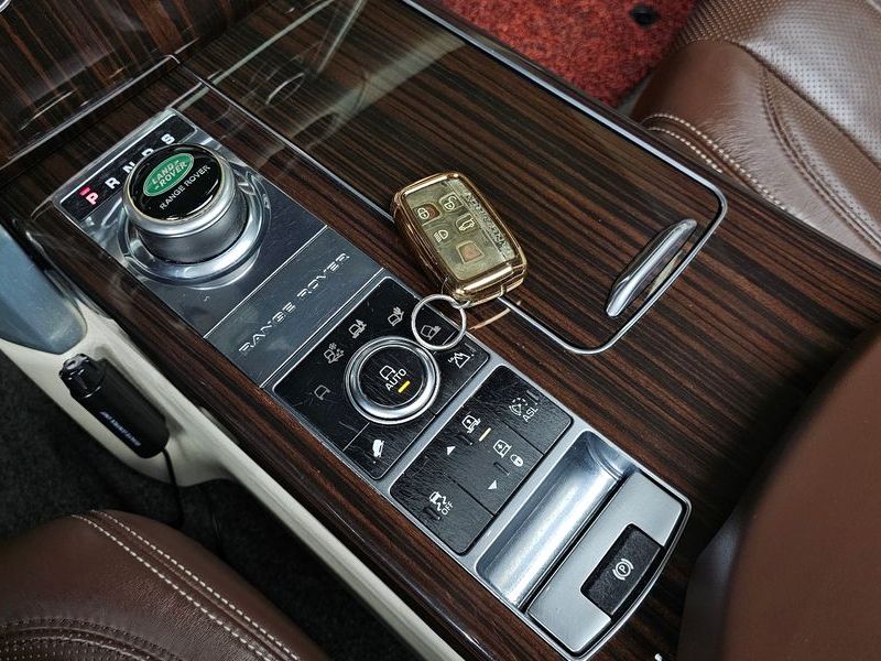 2015 Land Rover Range Rover 4.4 SDV8 AB DIESEL photo 9