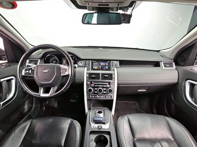 2016 Land Rover Discovery Sport 2.0 TD4 SE photo 7