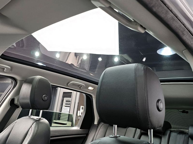 2016 Land Rover Discovery Sport 2.0 TD4 SE photo 16