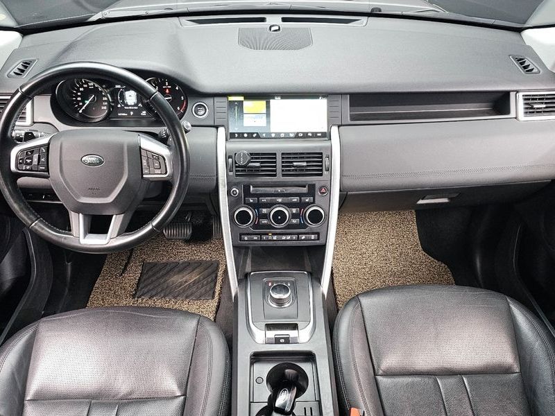 2018 Land Rover Discovery Sport 2.0 TD4 SE (150PS) photo 7