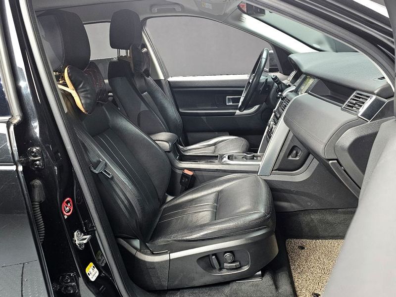 2018 Land Rover Discovery Sport 2.0 TD4 SE (150PS) photo 10