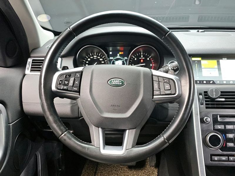 2018 Land Rover Discovery Sport 2.0 TD4 SE (150PS) photo 13