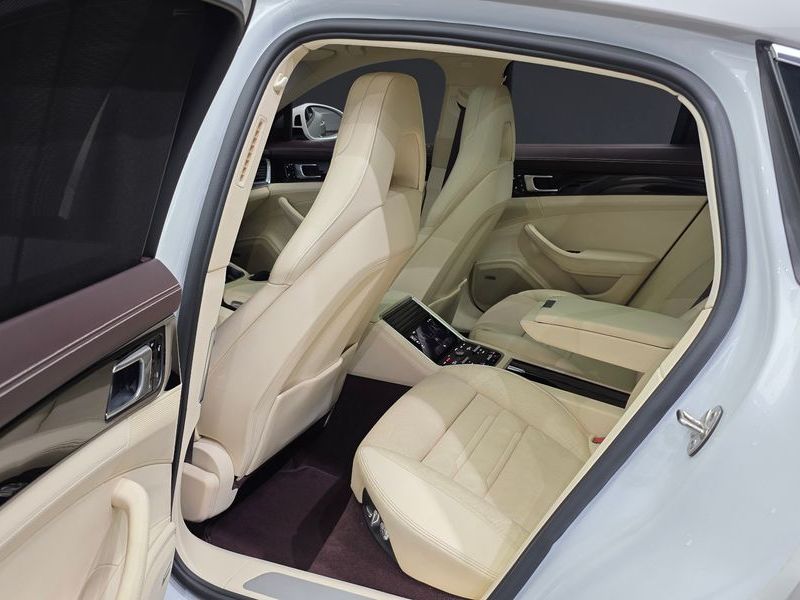2017 Porsche Panamera 2.9 4S photo 11