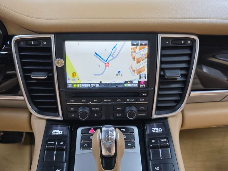 2012 Porsche Panamera 3.6 AWD 970 photo 14