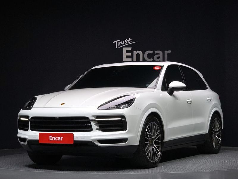 2021 Porsche Cayenne 3.0 photo 1