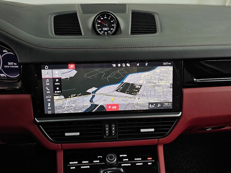 2021 Porsche Cayenne 3.0 photo 14