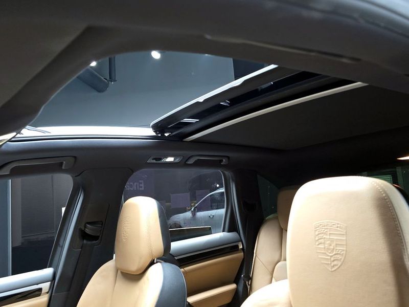 2014 Porsche Cayenne 3.0 Diesel Platium Edition 958 photo 17