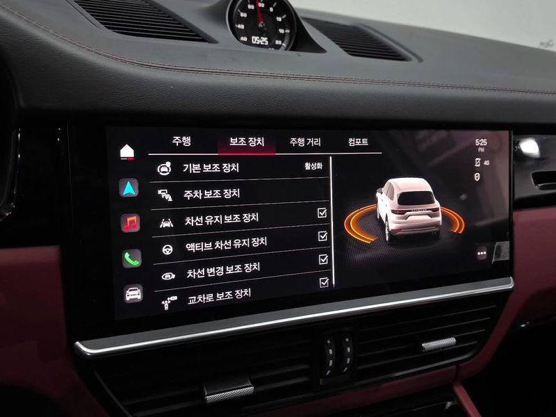 2023 Porsche Cayenne 3.0 photo 16