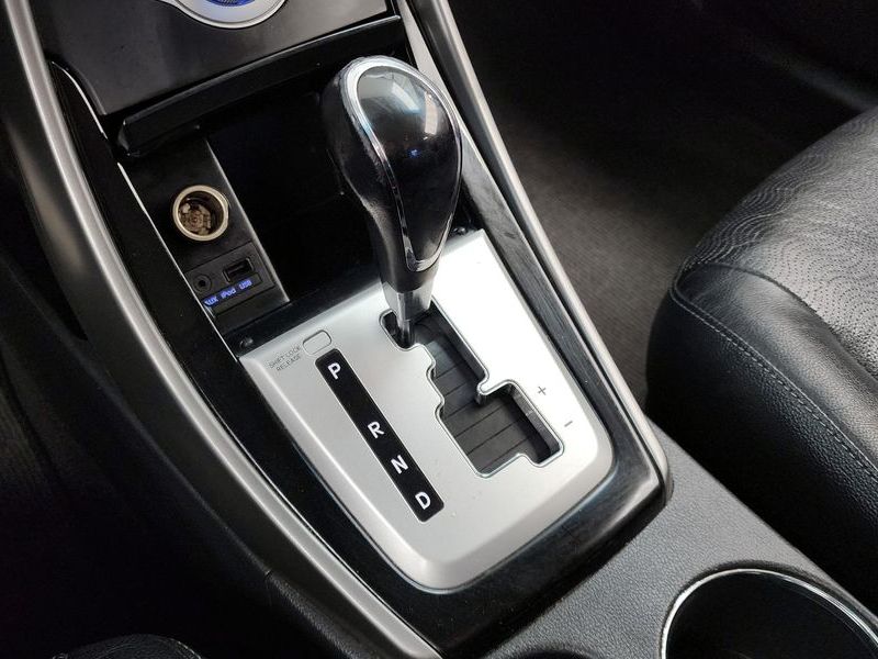 2012 Hyundai Avante M16 GDI Premier photo 9