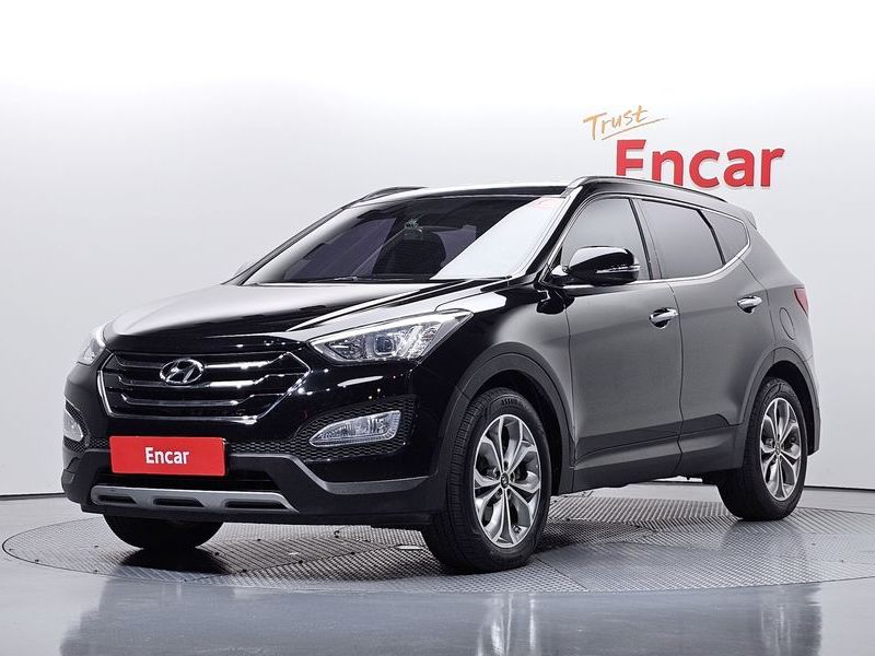 2015 Hyundai Santa Fe Diesel(e-VGT) 2.0 2WD Premium photo 1