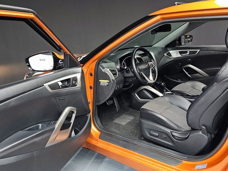 2013 Hyundai Veloster DCT Pack photo 10
