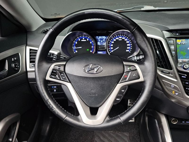 2013 Hyundai Veloster DCT Pack photo 13