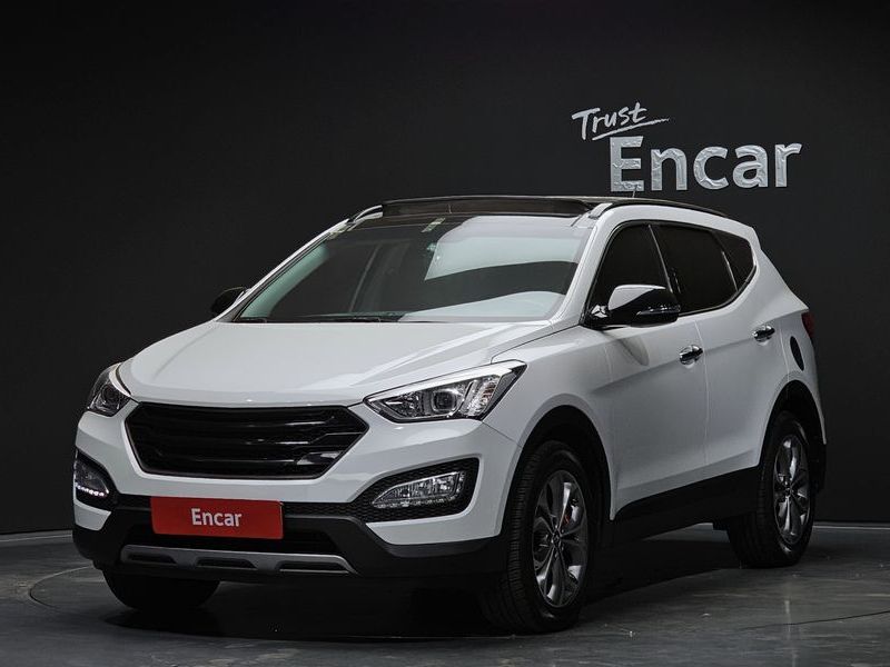 2015 Hyundai Santa Fe Diesel(e-VGT) 2.0 2WD Premium photo 1